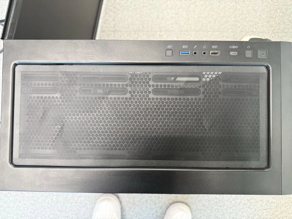 [고사양 게이밍/작업용 PC 판매] i9-14900KF / RTX 5060Ti 16GB / Z790 WIFI 이미지