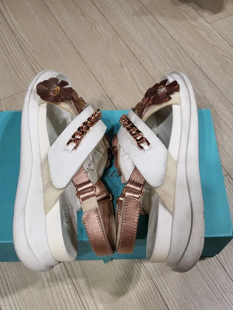 나무하나 샌들 일괄 225 230 이미지