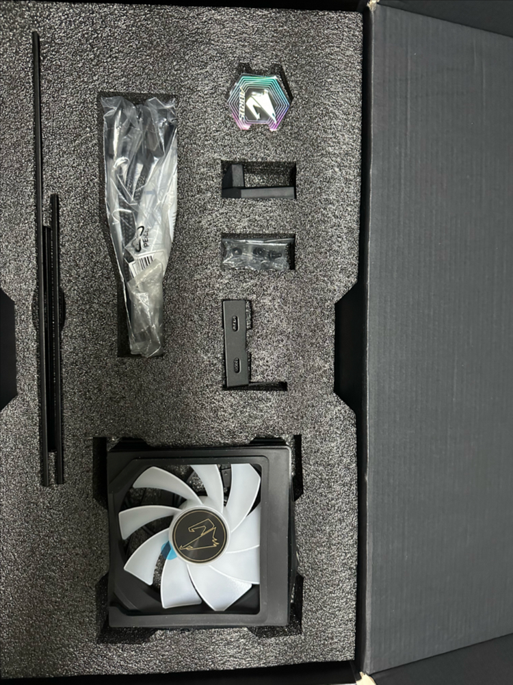 rtx 5080 aorus master 이미지