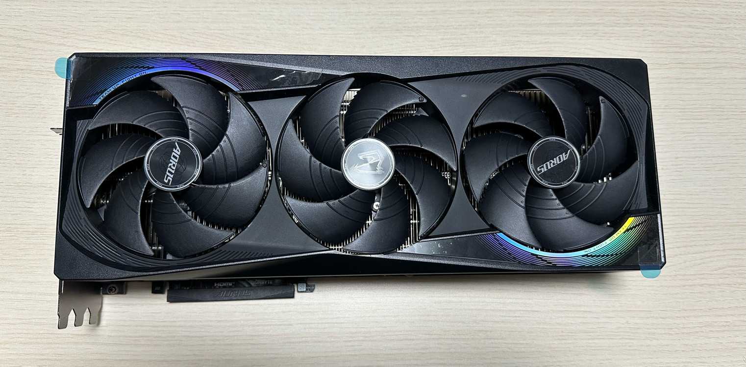 rtx 5080 aorus master 이미지
