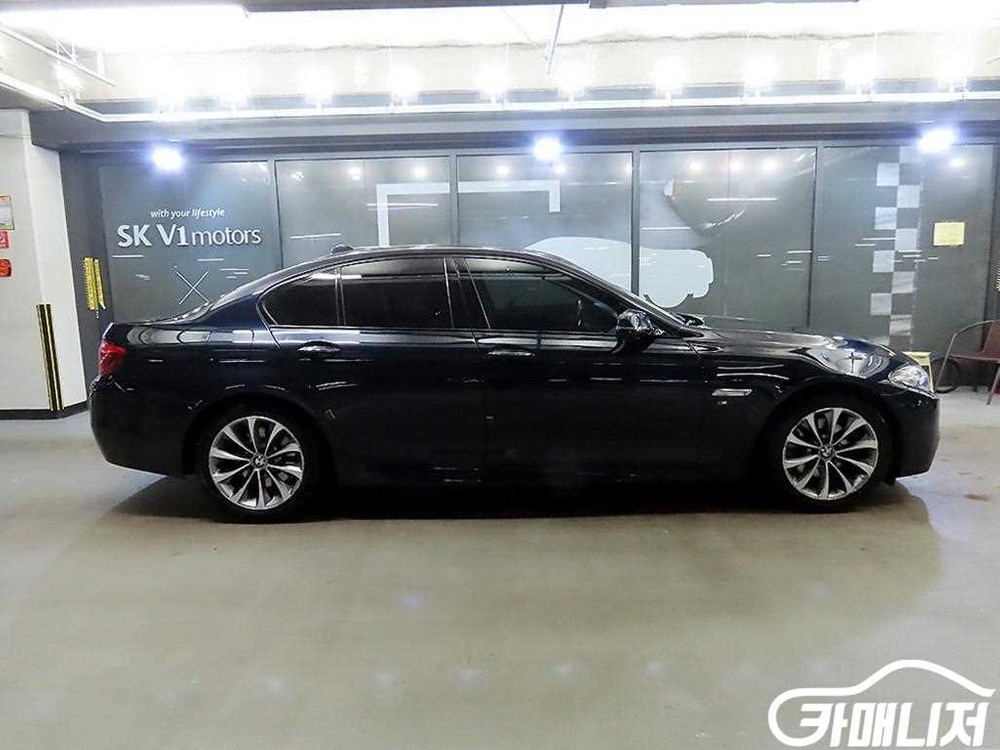 [BMW]5시리즈 (F10) 528i xDrive M 에어로 다이나믹 (5인승) #고유가특가 이미지