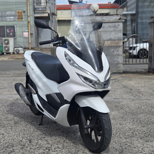 20년식 혼다 PCX 125 판매합니다 이미지