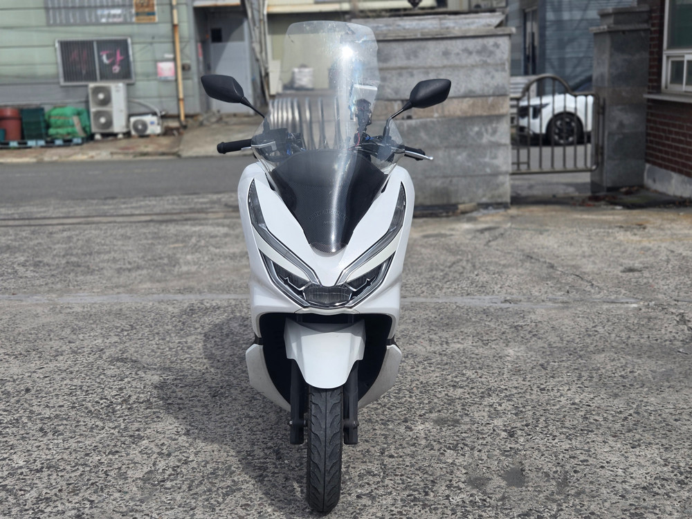 20년식 혼다 PCX 125 판매합니다 이미지
