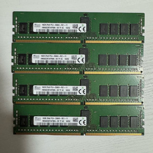 SK하이닉스 DDR4 16GB 서버/워크스테이션 램 4개 이미지