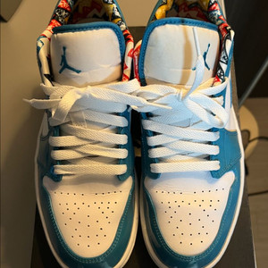 AIR JORDAN 1 LOW SE CYBER TEAL 팝니다. 이미지