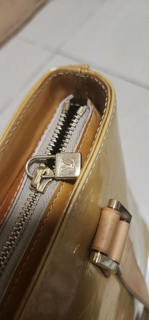 가격내림 루이비통 베르니 휴스턴 토드백 이미지