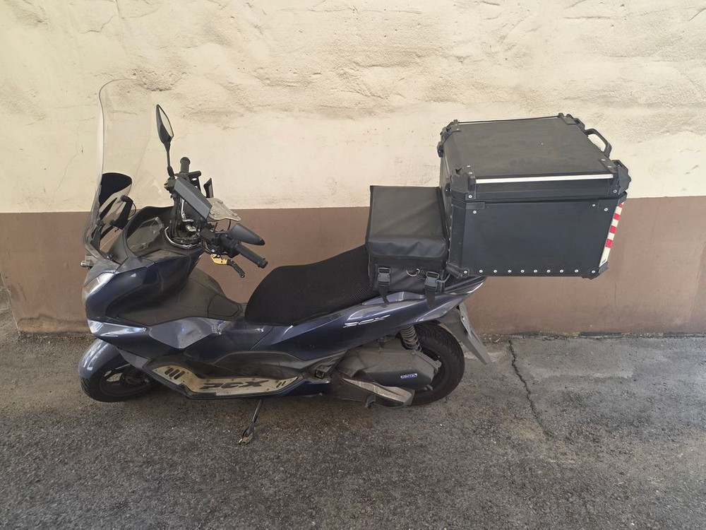 pcx125 22년식 4만키로 팝니다 이미지