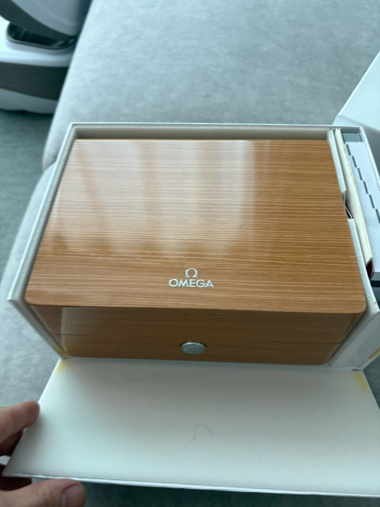 오메가 씨마스터 다이버300 이미지