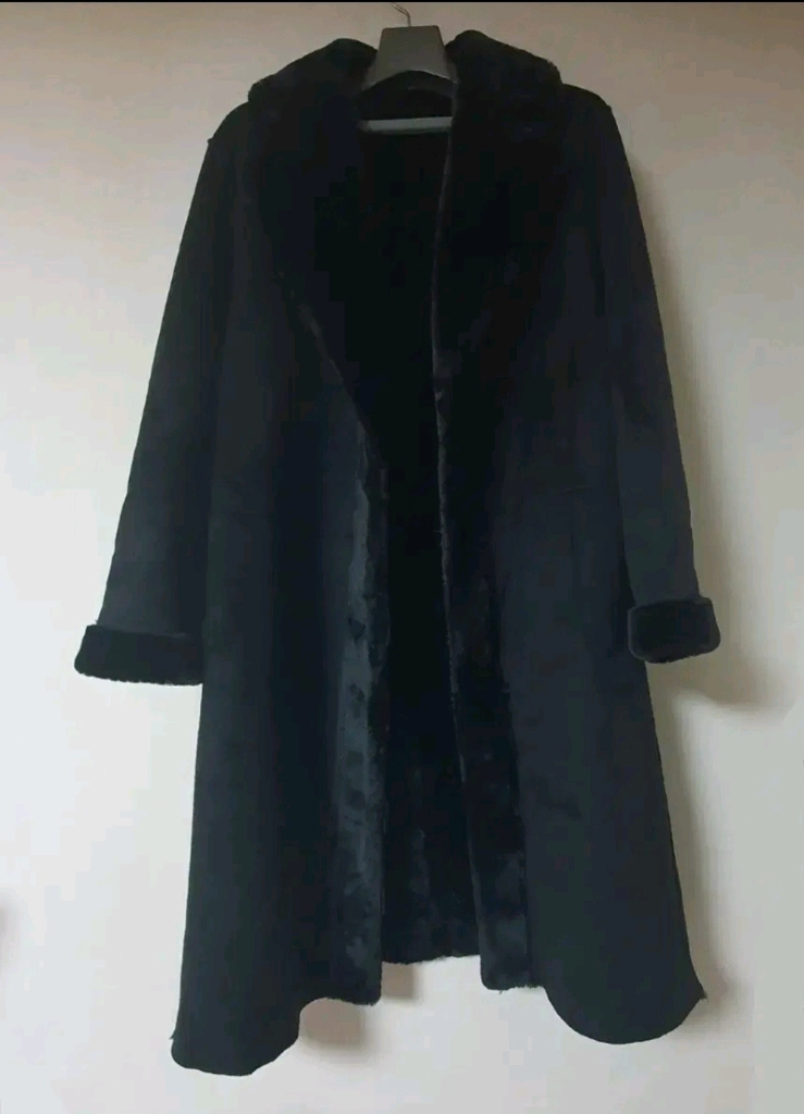 블랙 페이크퍼 무스탕 코트 에코퍼 - 안심되는 중고거래