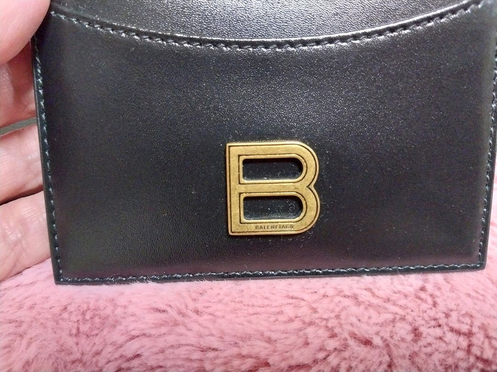 발렌시아가 B골드로고 카드지갑 이미지
