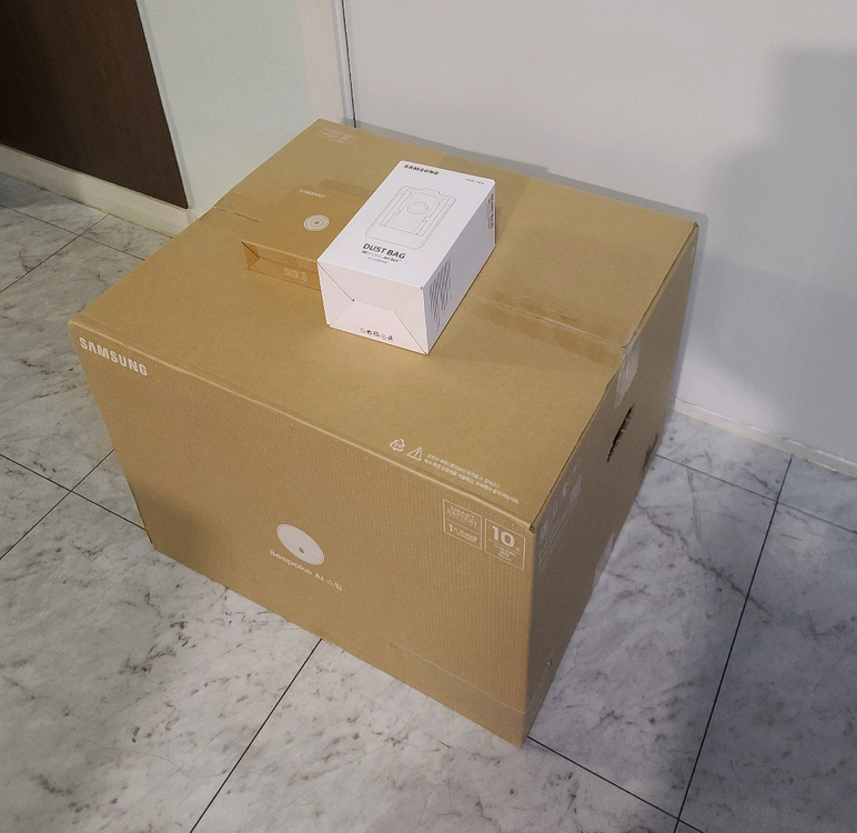 삼성비스포크AI스팀 울트라 프리스텐딩 로봇청소기 VR90F01AAG98A.박스새상품. 이미지