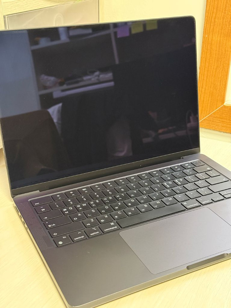 MacBook Pro M4 14인치 (2024) 이미지