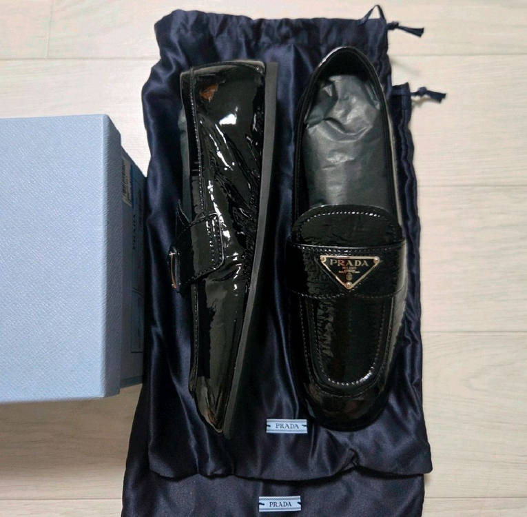 프라다 로퍼 블랙 새상품 이미지