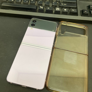 갤럭시Z플립3 라벤더 256GB 무잔상 가성비좋은 중고11만6천팝니다 이미지