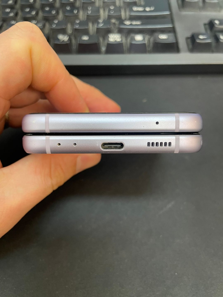 갤럭시Z플립3 라벤더 256GB 무잔상 가성비좋은 중고11만6천팝니다 이미지