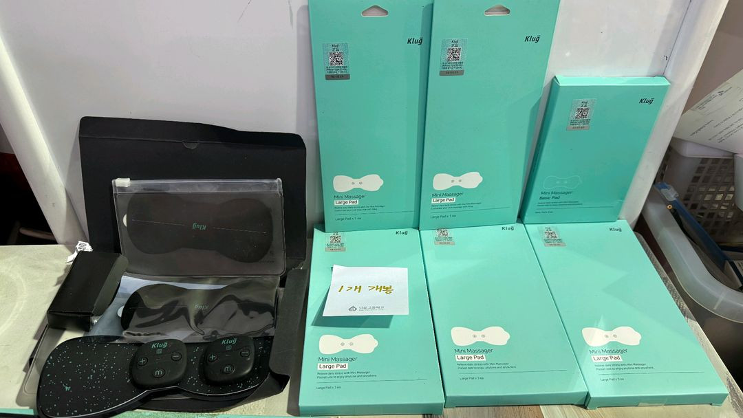 클럭 미니 마사지기 본체 2개 + 풋패드 1개 +마시지 패드 등 일괄 이미지