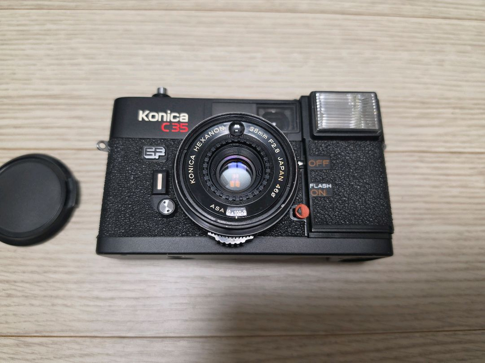 코니카c35 ef Konica C35 ef 필름카메라 팝니다 이미지