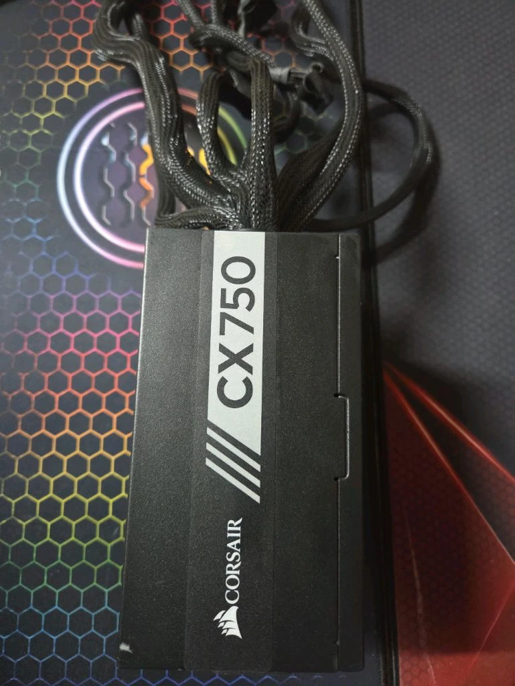 커세어 CORSAIR CX750 750W 파워서플라이 이미지