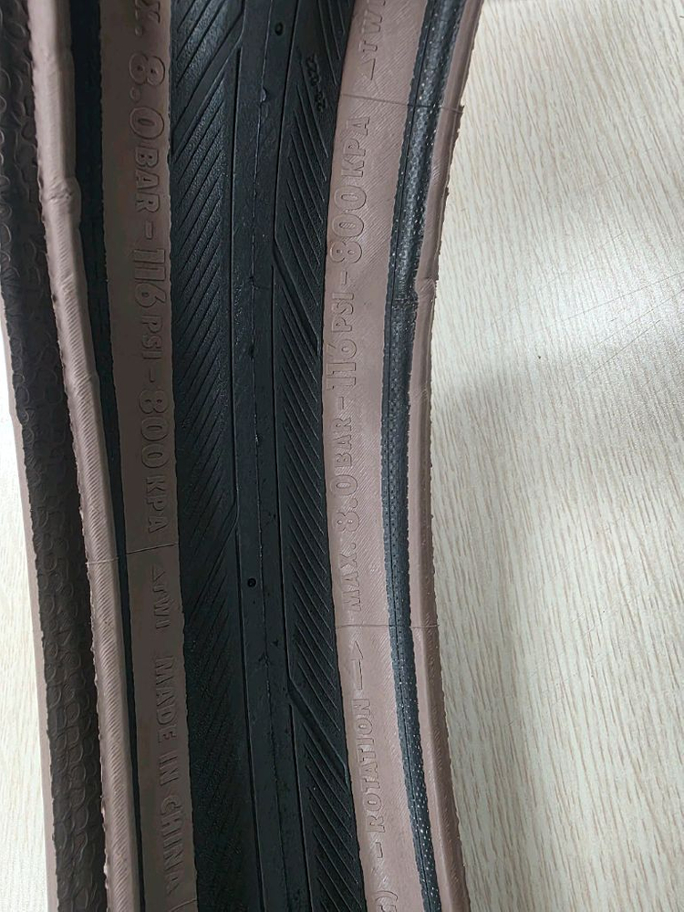 (새제품-벌크) 로드 타이어 울트라스포츠 검월 700x28c 이미지