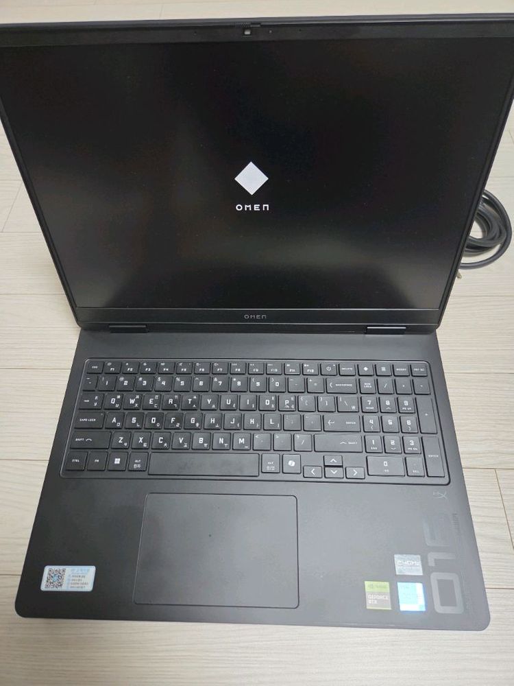 HP OMEN 16 게이밍 노트북 RTX 5060 RAM32 / HDD 2T 이미지