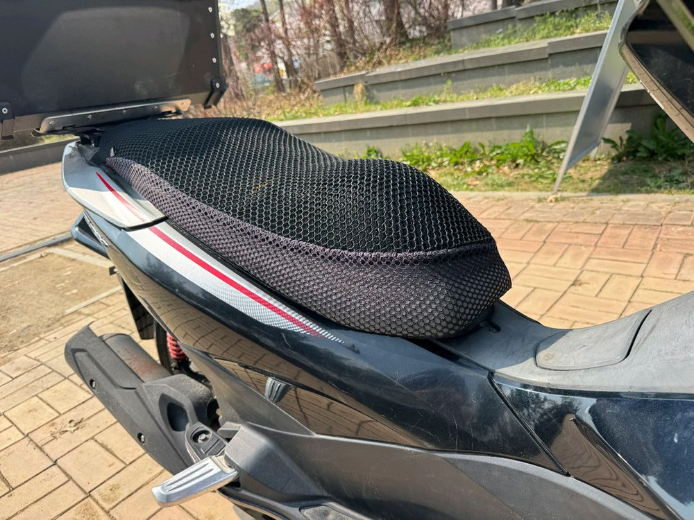 혼다 pcx125 18년 스페셜컬러 스마트키차량 팝니다 이미지