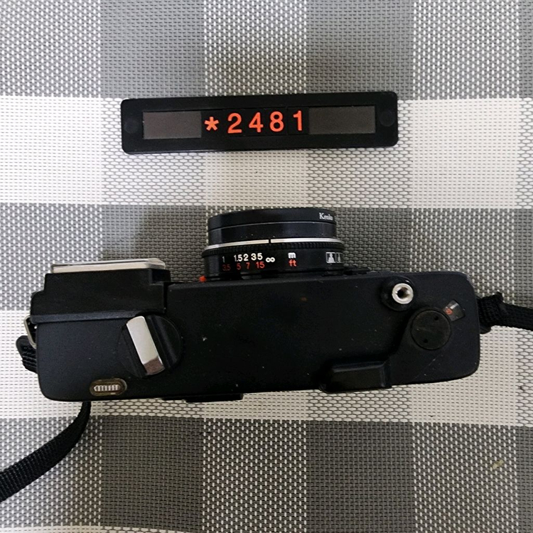 코니카 C 35 EF 필름카메라 이미지