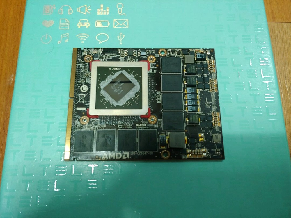 AMD RADEON 6970M 2GB GDDR5 MXM 그래픽 카드 이미지