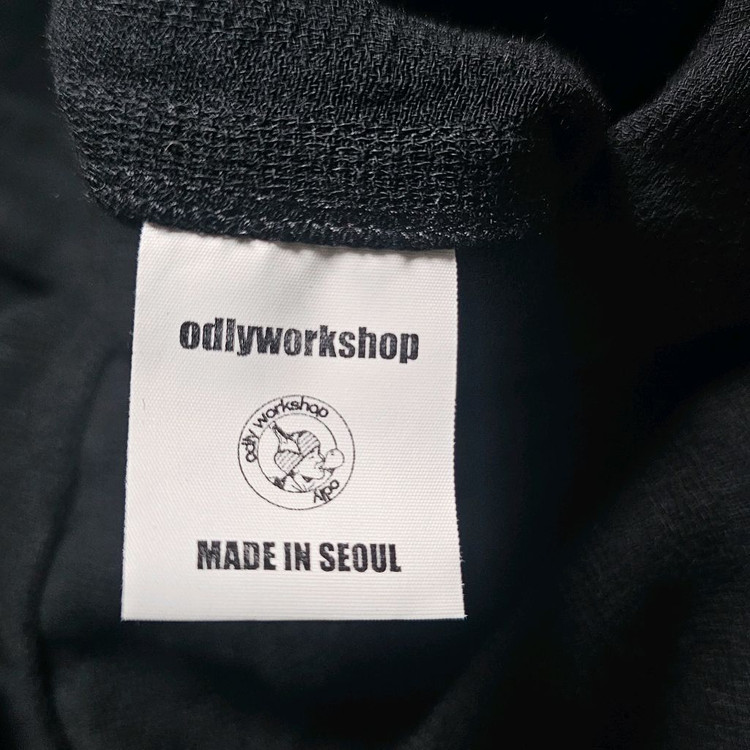 77~99까지)오들리 워크샵 오버핏 블랙 셔츠 원피스 이미지