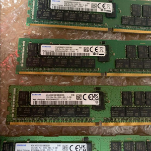 삼성 ddr4 ecc 2666v 32gb * 8 way 256gb 이미지