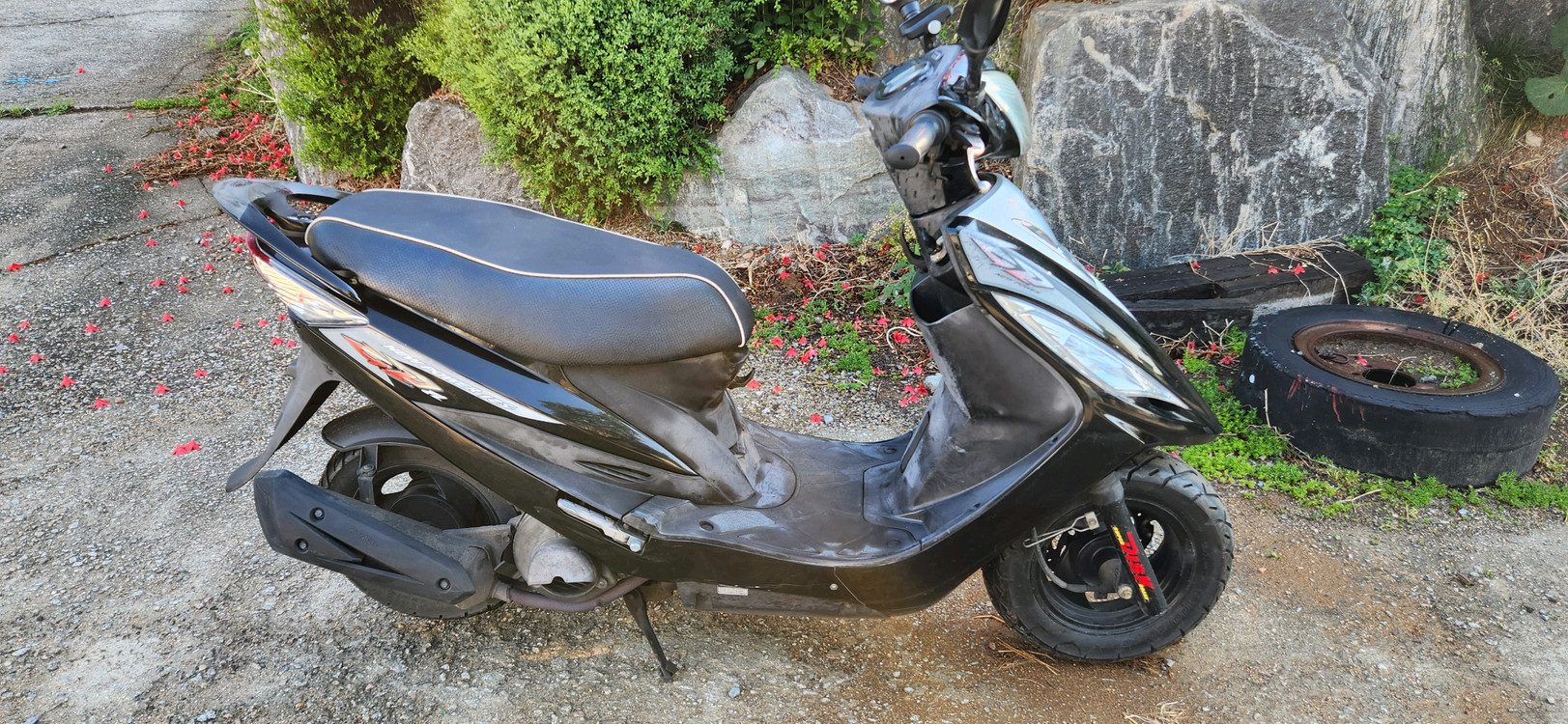 125cc 스쿠터 이미지