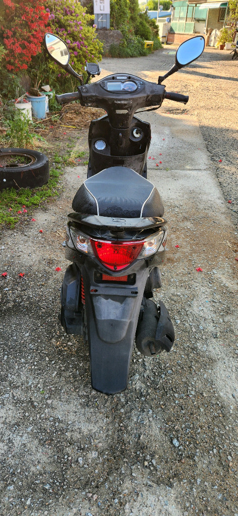 125cc 스쿠터 이미지