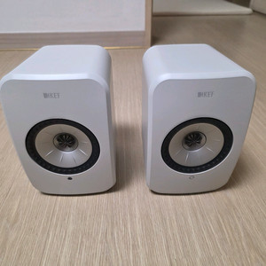 KEF LSX II LT 화이트 스피커 판매 이미지