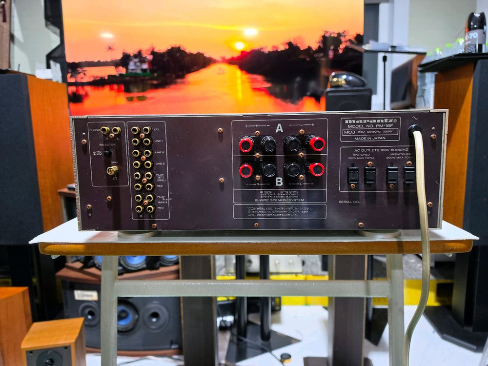MARANTZ PM-16F 인티앰프 이미지
