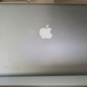 맥북프로 MacBook Pro 13인치 2010년형 팝니다 이미지