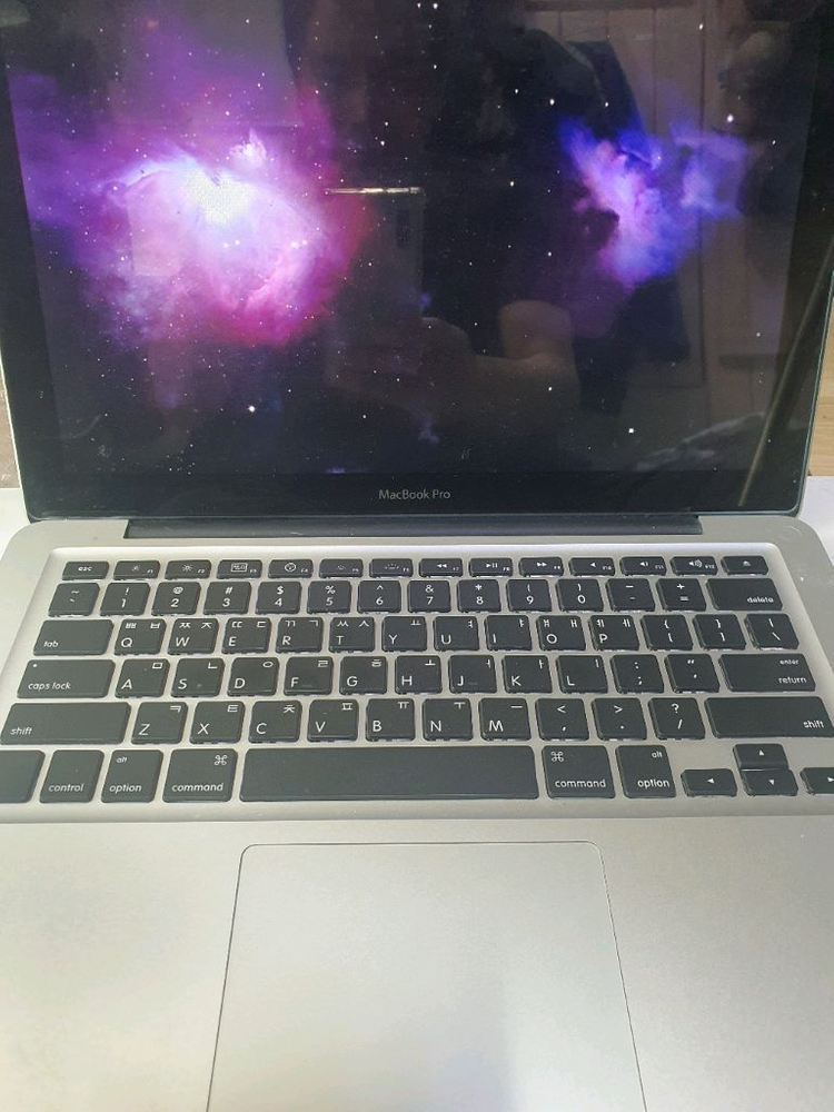 맥북프로 MacBook Pro 13인치 2010년형 팝니다 이미지