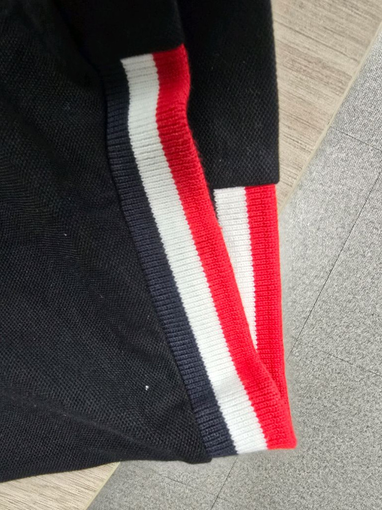 [S급] 몽클레르 몽클레어 반팔 카라티 블랙 XXL (QR 정품인증 가능)판매합니다 이미지