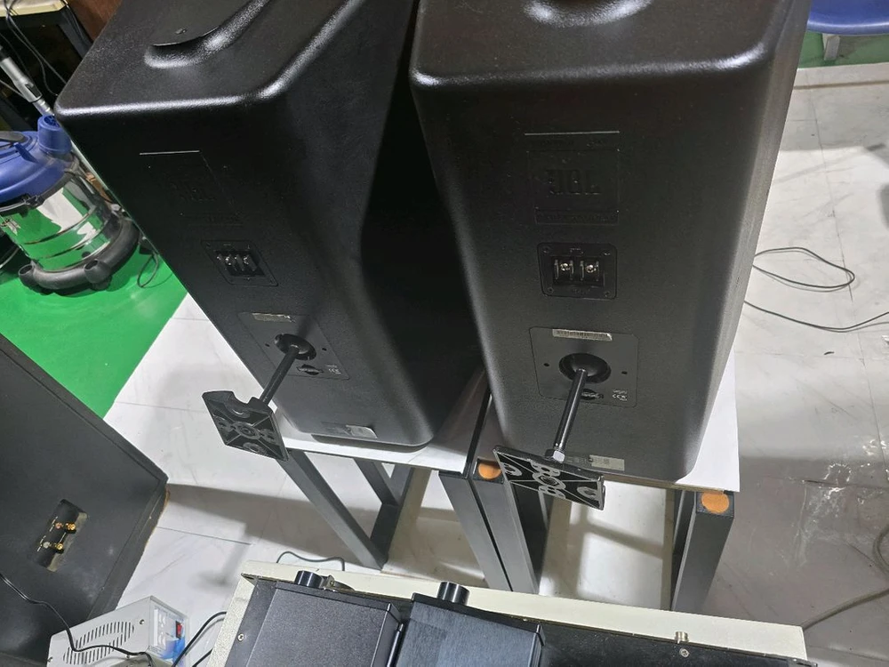 JBL CONTROL 29AV-1 패시브 스피커 민트급 2개1조 이미지