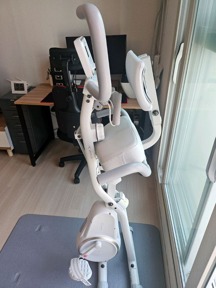 스포틀러 접이식 실내자전거 판매합니다. 이미지