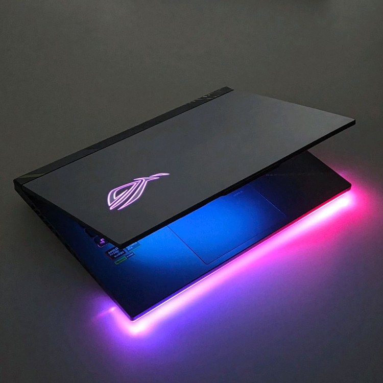 ASUS ROG Strix G16 9955HX3D 5070TI 게이밍 노트북 이미지