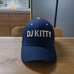 나이키 템파베이 야구 모자 마스코트 DJ 키티 모자 이미지