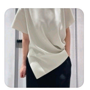 이세이미야케 25년 5월 탑 이미지