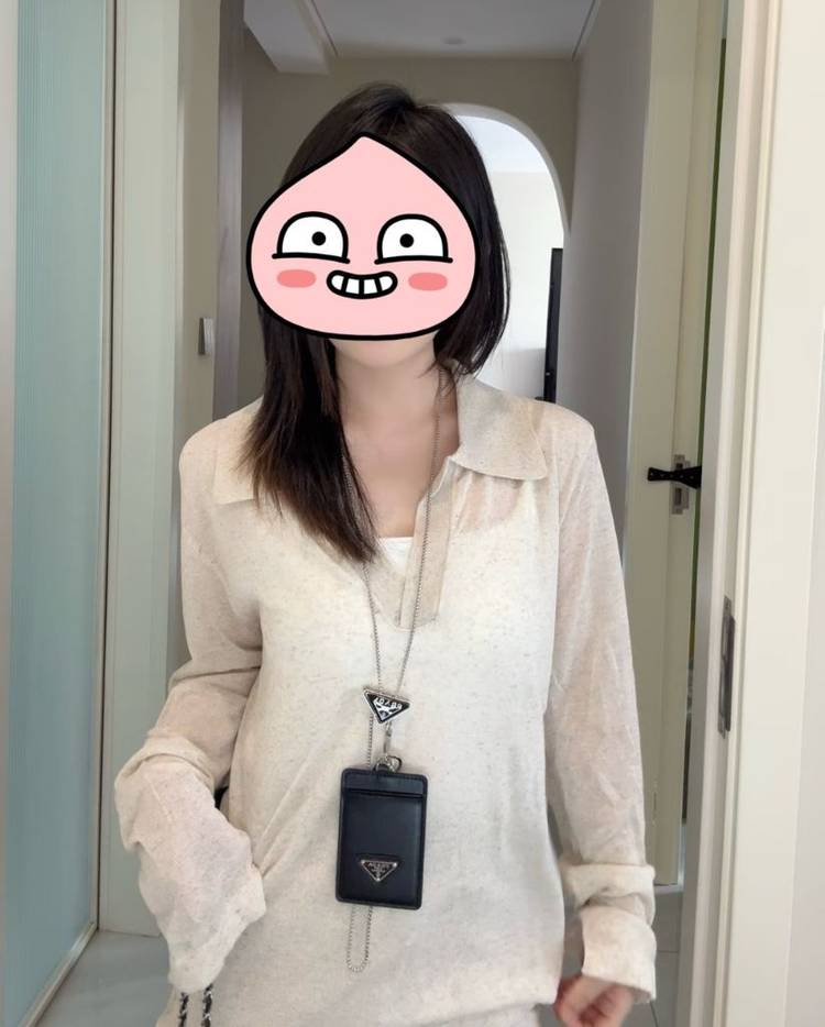 프라 목걸이형 카드지갑 이미지