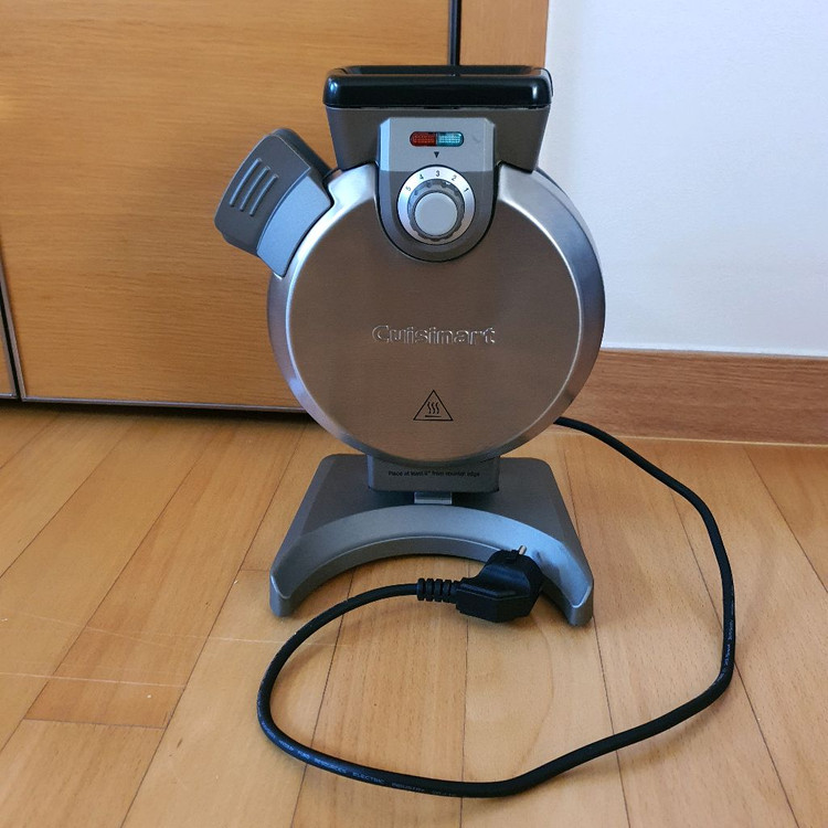 쿠진아트 와플 메이커 WAF-V100KR 이미지
