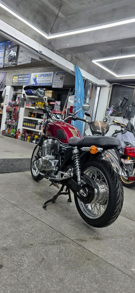 혼다 cb1100ex 15년식 요시무라숏관풀배기 이미지