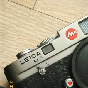 라이카 m6 M6 Leica 필름카메라. 75 미리 스미룩스 이미지