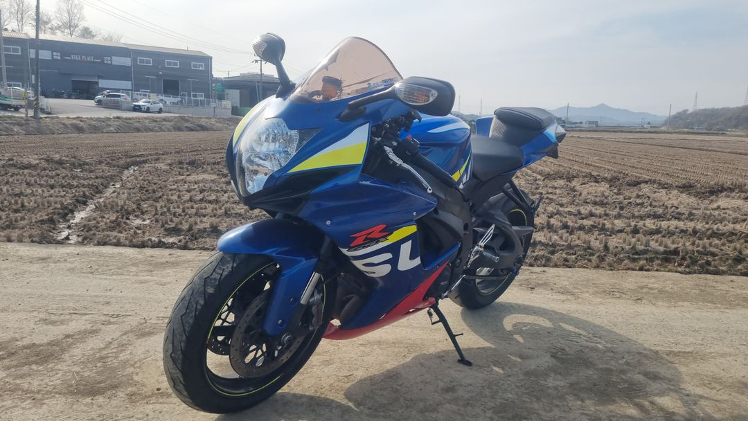 스즈키 gsxr600 16년식/56@@@키로수/m4풀배기구변완/풀튜닝/ 이미지