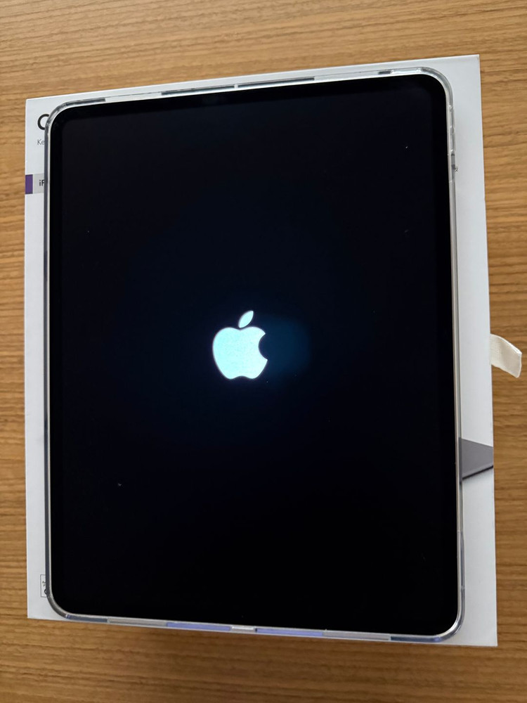 아이패드 프로 13인치 M5 1TB 셀룰러 나노텍스쳐 스페이스그레이 이미지