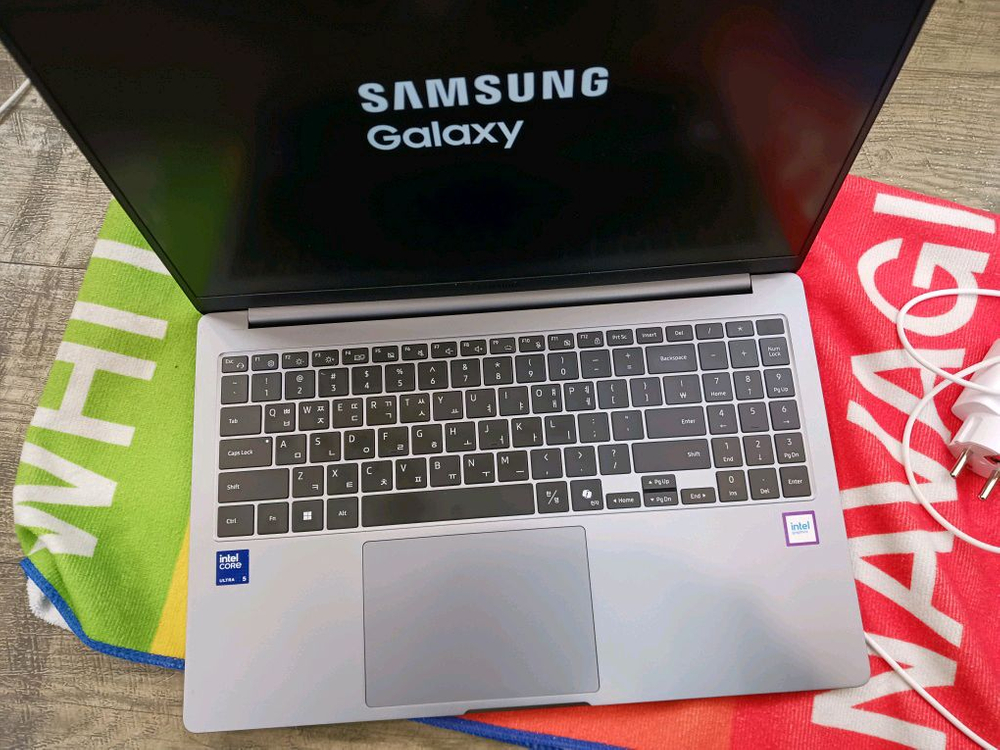삼성 갤럭시북 nt751xhd-k01/b 이미지