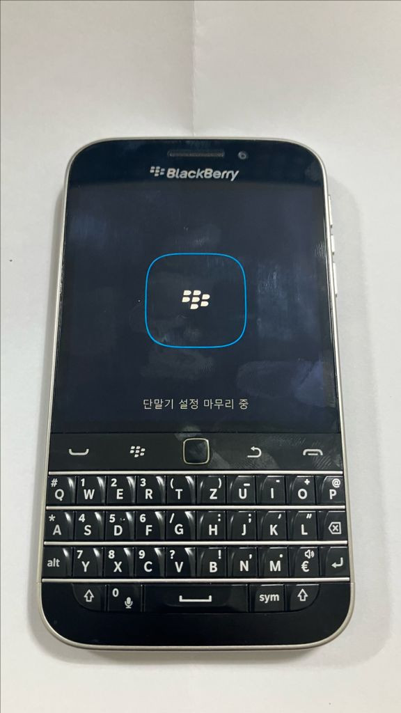 블랙베리 클래식 q20 100-1 16gb 이미지