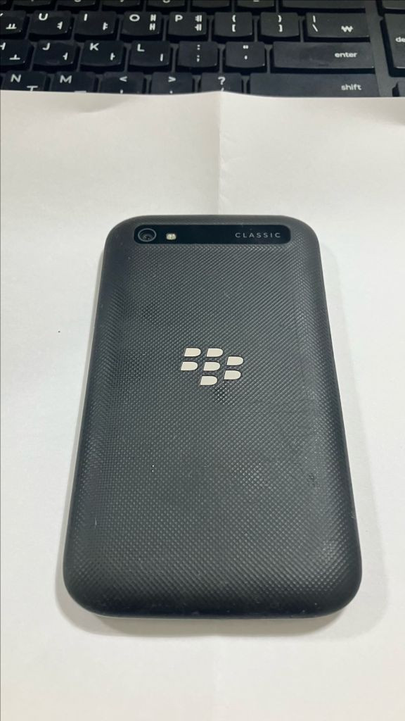 블랙베리 클래식 q20 100-1 16gb 이미지